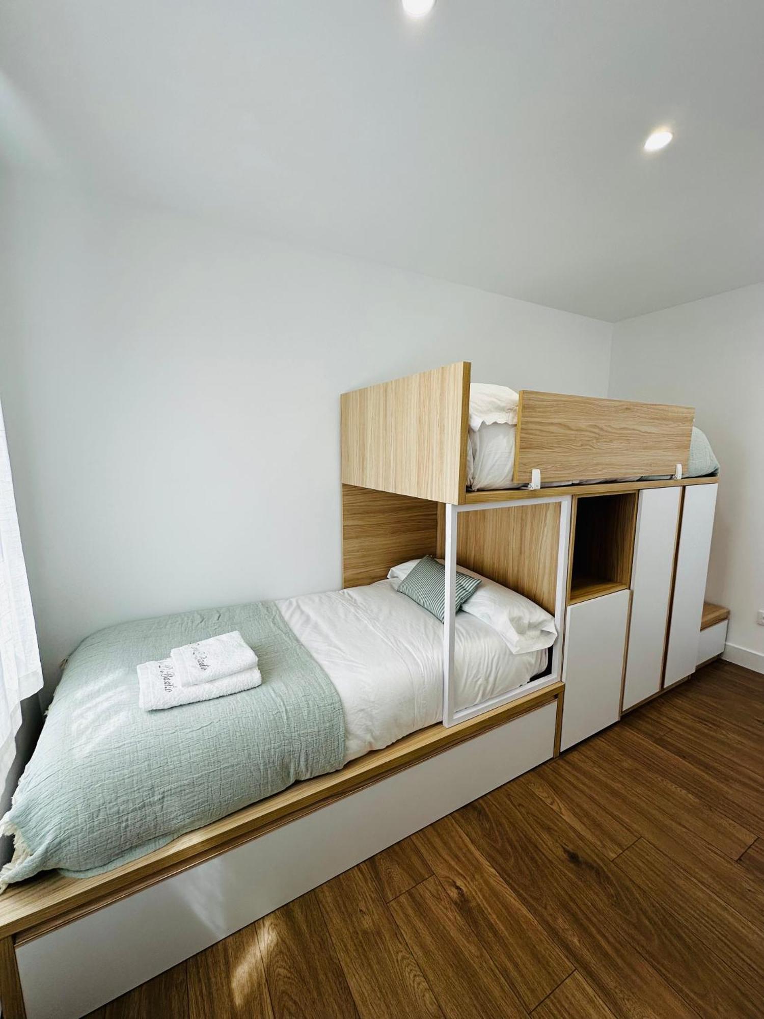 O Lar De Don Basilio Appartement Redondela Buitenkant foto